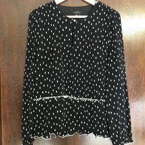 J Crew B&W pleated ruffled blouse W's L